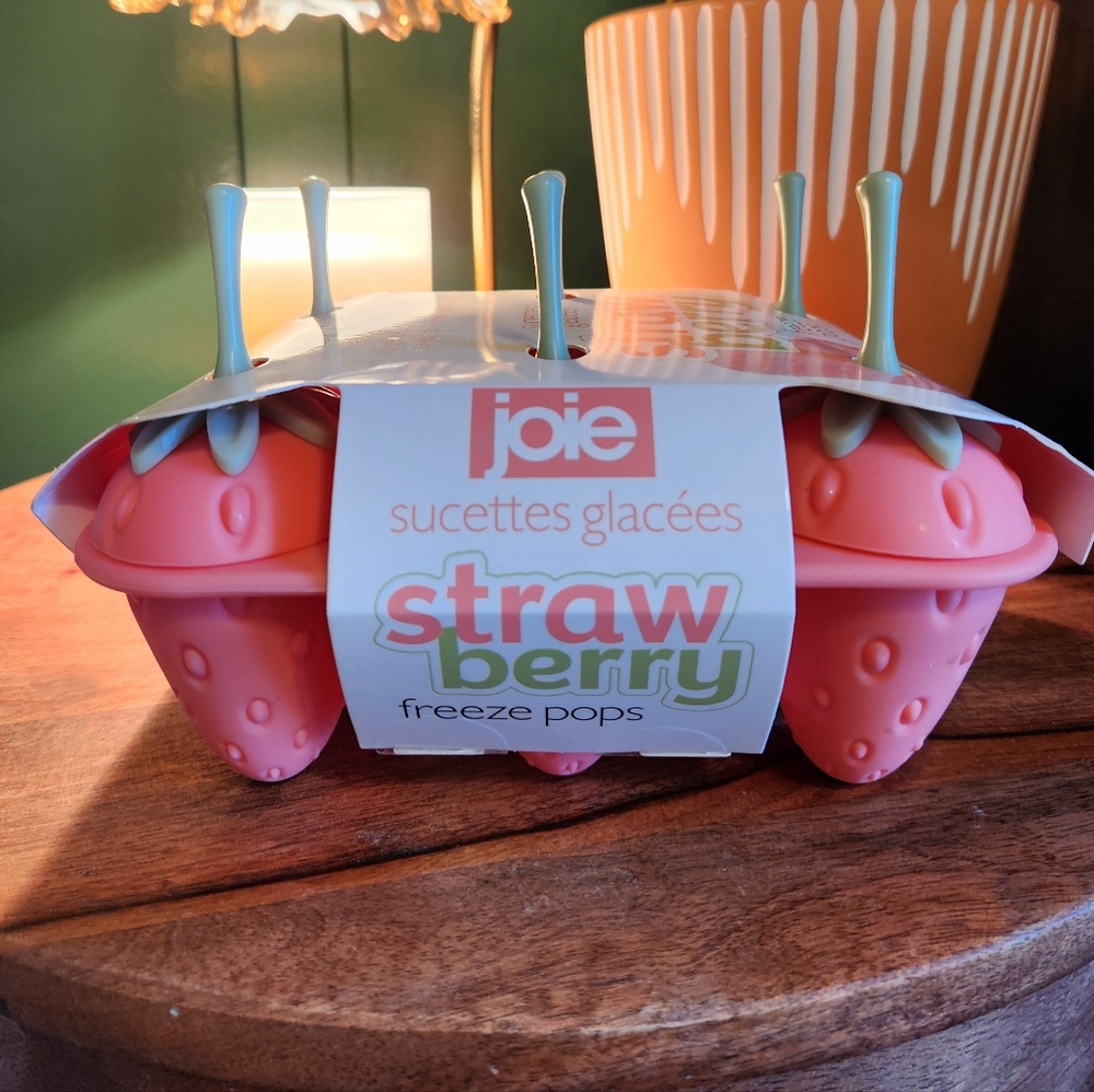 Joie Pink and Green Strawberry Pops Mold